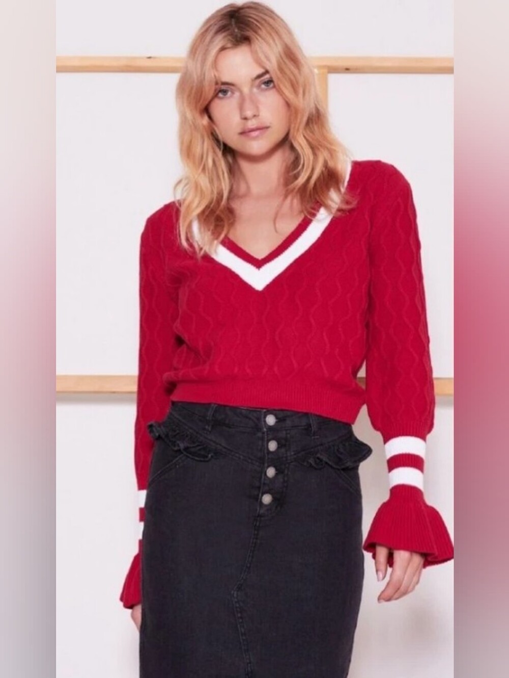 The Fifth Label Crop Red V-Neck Cotton Knit Sweater Bell Sleeve Accent Size Med